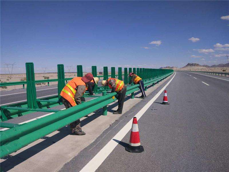 龙南高速公路护栏