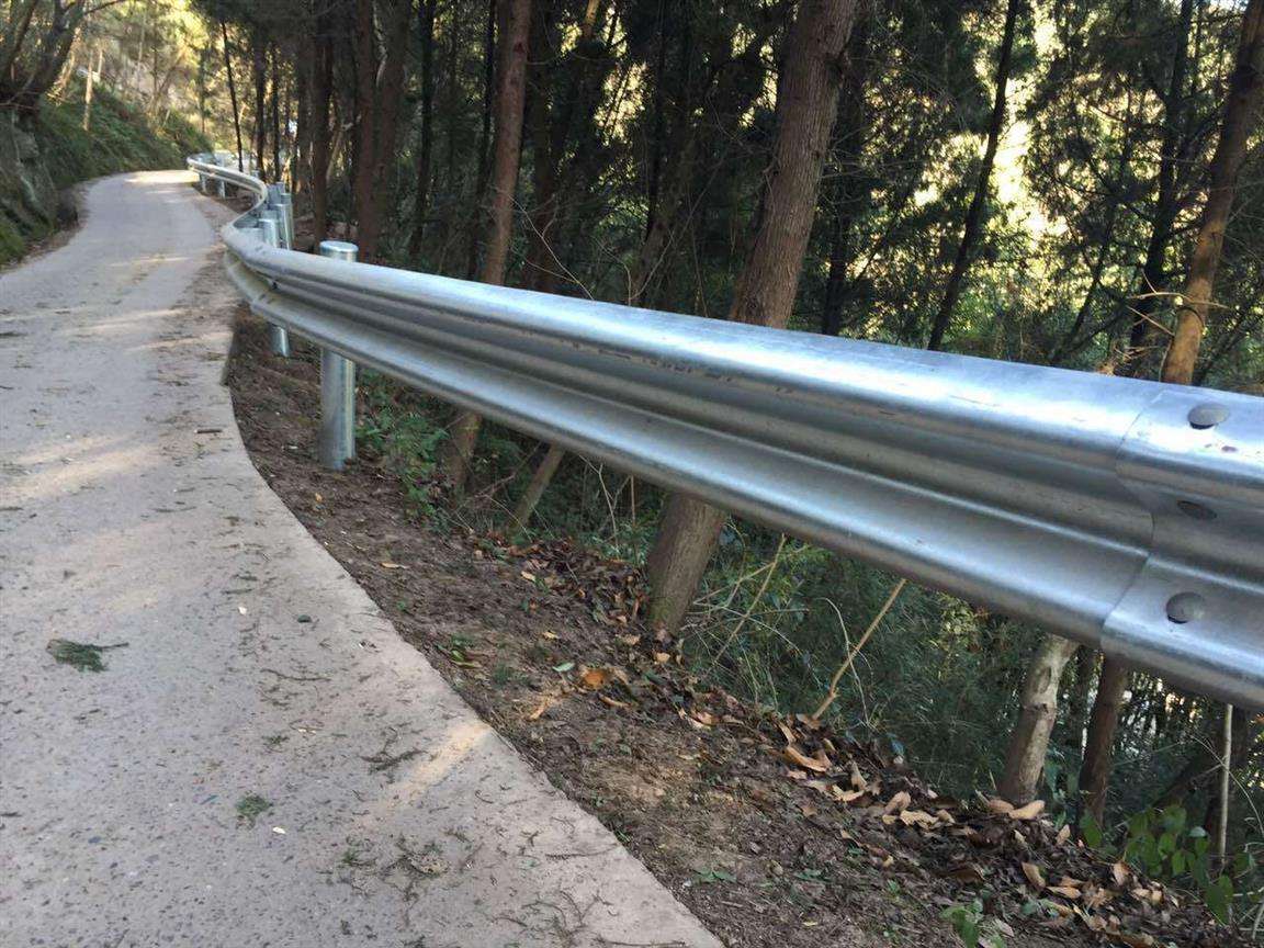 龙南高速护栏